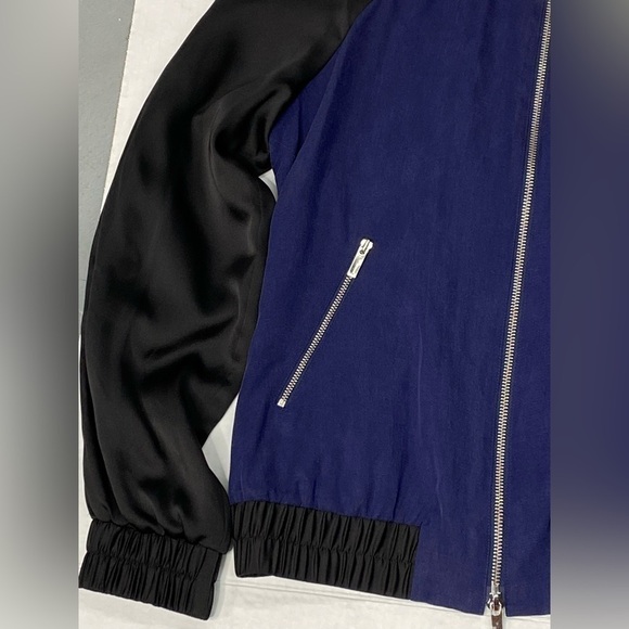 Karen Millen women’s zip up jacket two tone, blue black, elastic waist NWT NEW - Picture 2 of 13